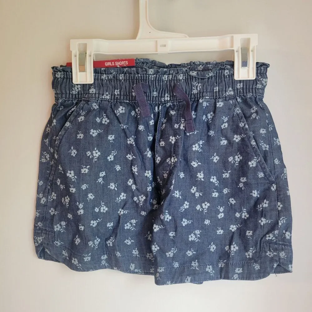 NWT Gap Kids Girls Shorts Denim Floral Design M 7/8